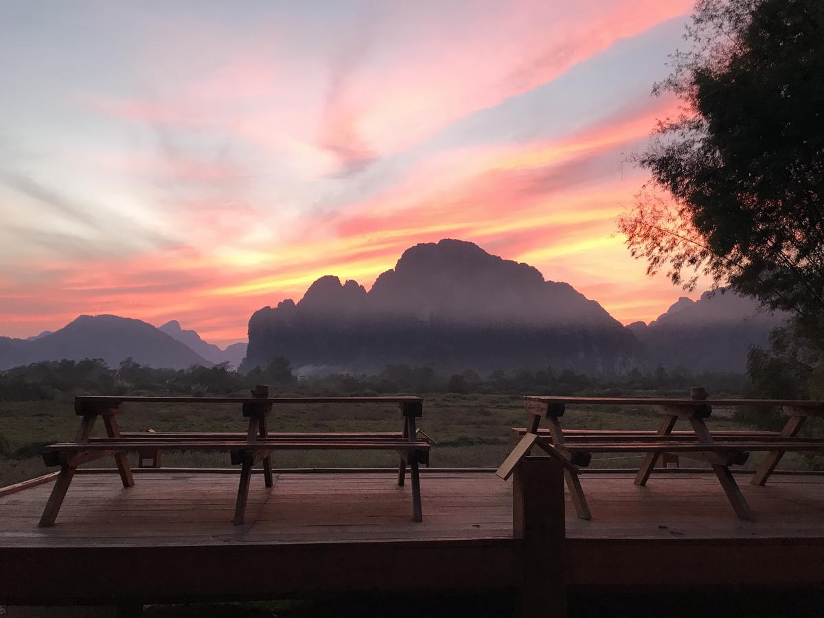 Jungle Paradise Vangvieng - Bungalows Vang Vieng Exterior photo